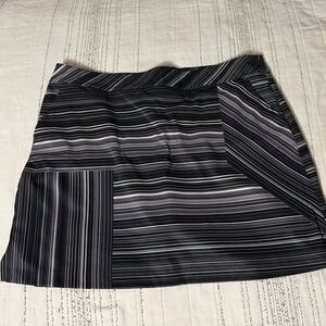 Lady Hagen Black and White Striped Golf Skirt